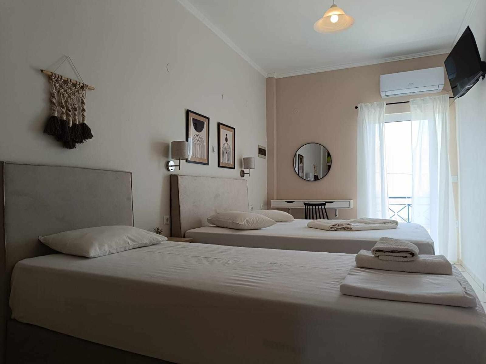 Faros Apartments Mytikas  Eksteriør billede