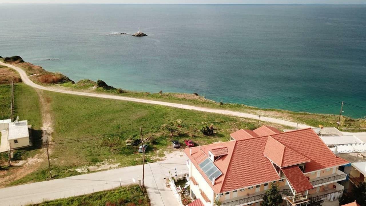 Faros Apartments Mytikas  Eksteriør billede